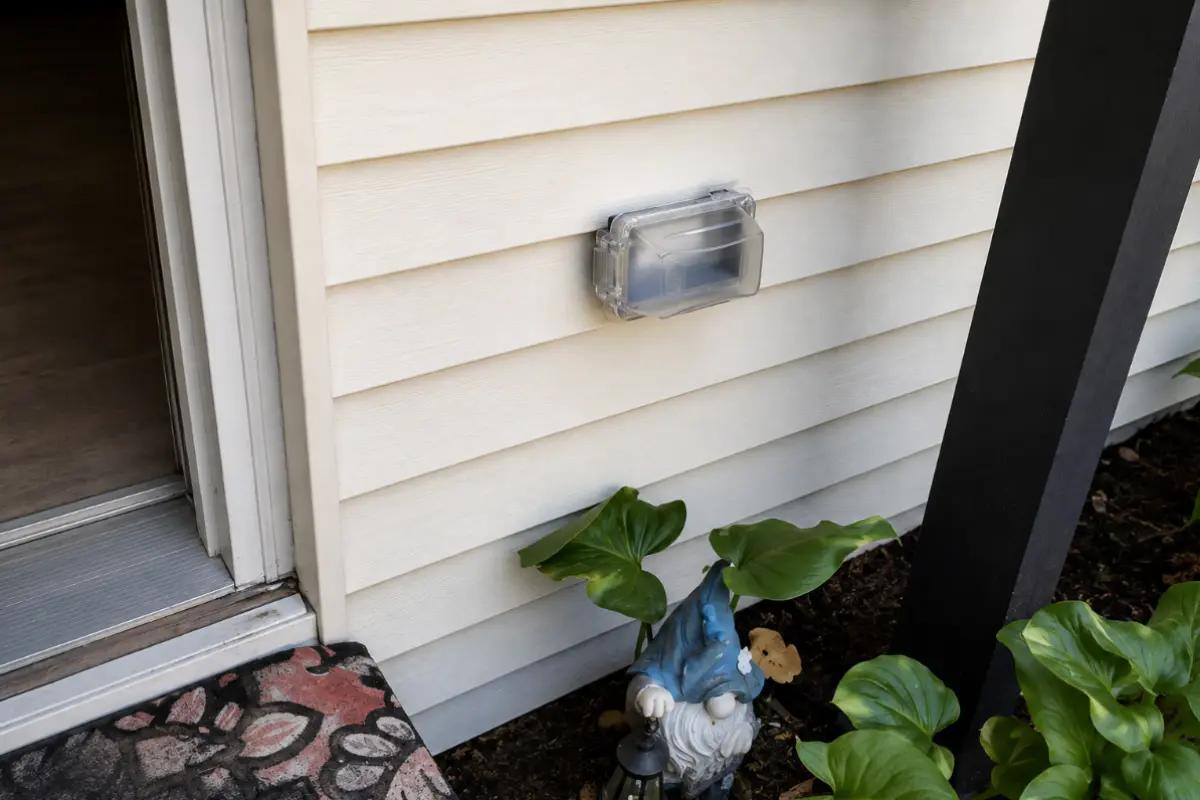 New weatherproof outdoor receptacle